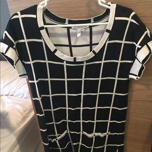 Bcbg dress with pockets